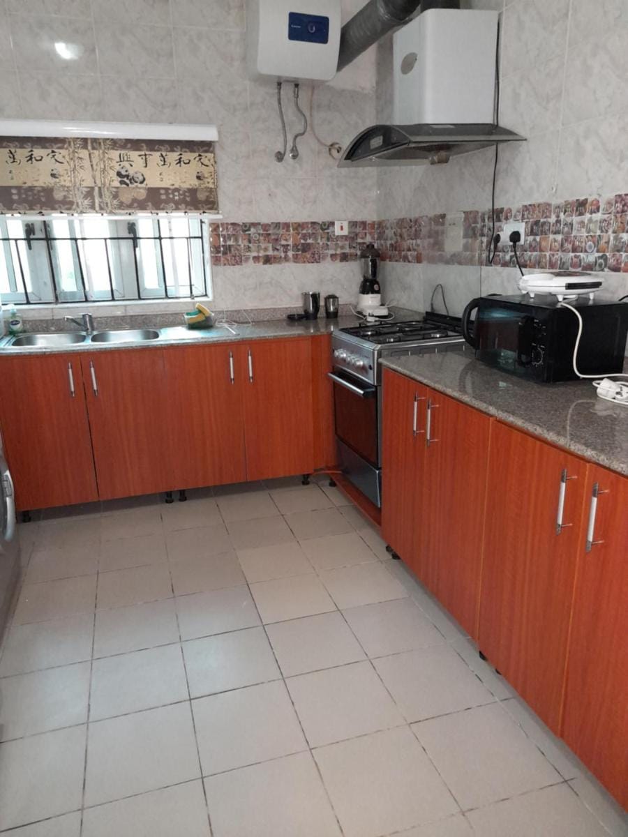 HT-Oriental Luxury Serviced Apartment Maitama  Apartment in Abuja