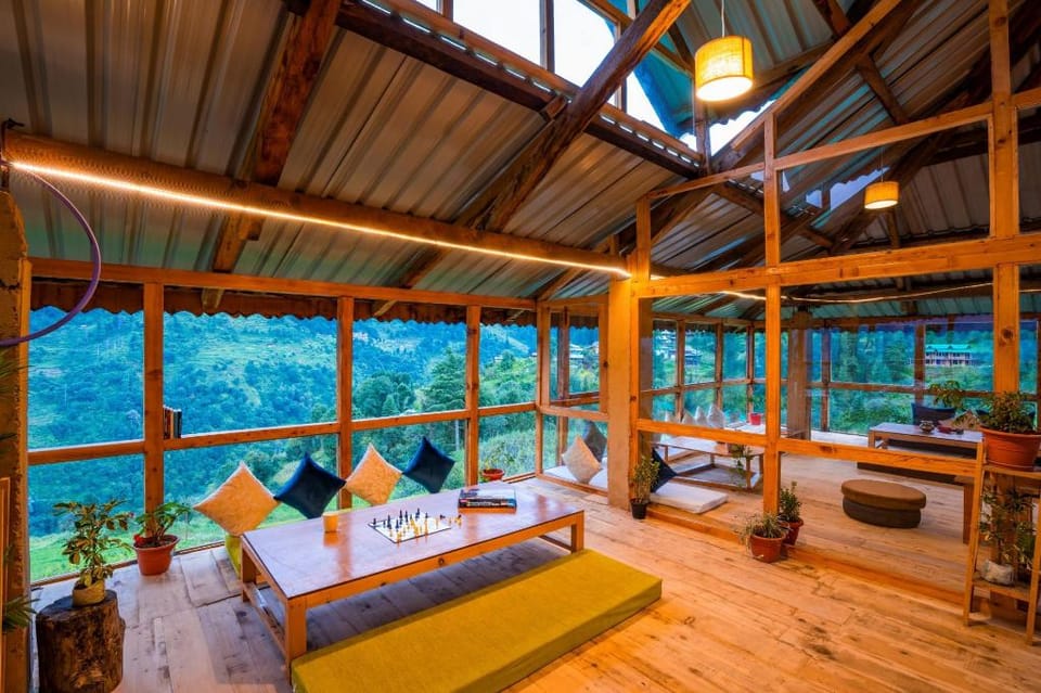 Zostel Shangarh Hostel in Himachal Pradesh
