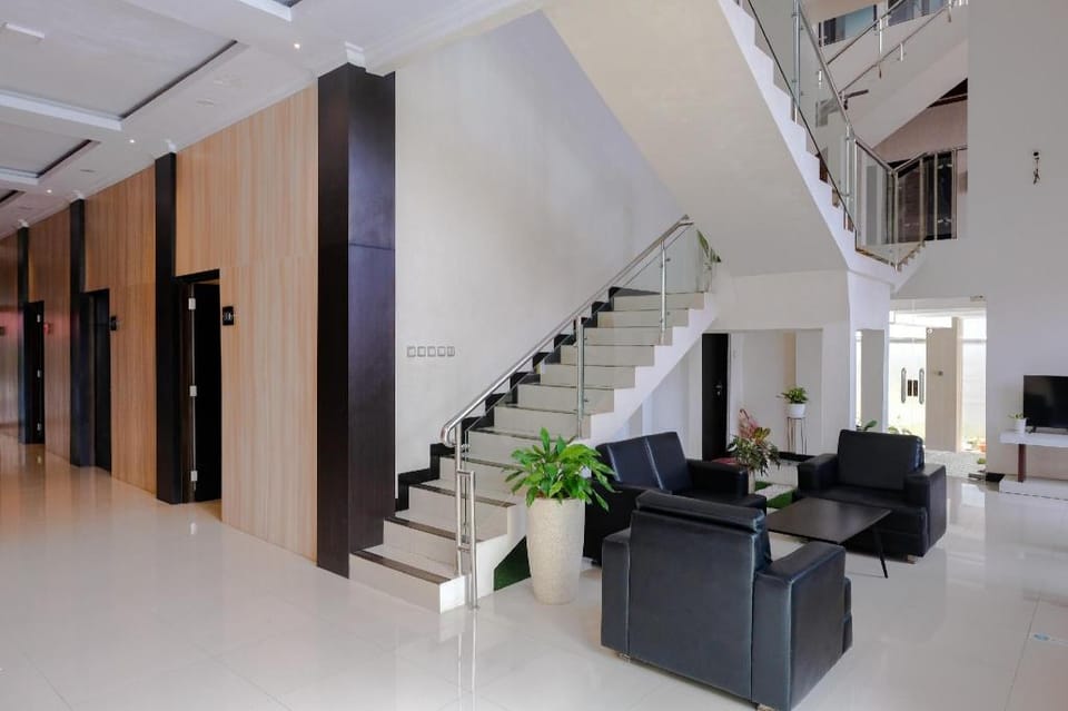 RedDoorz near Moro Mall Purwokerto 2 Bed and Breakfast in Indonesia