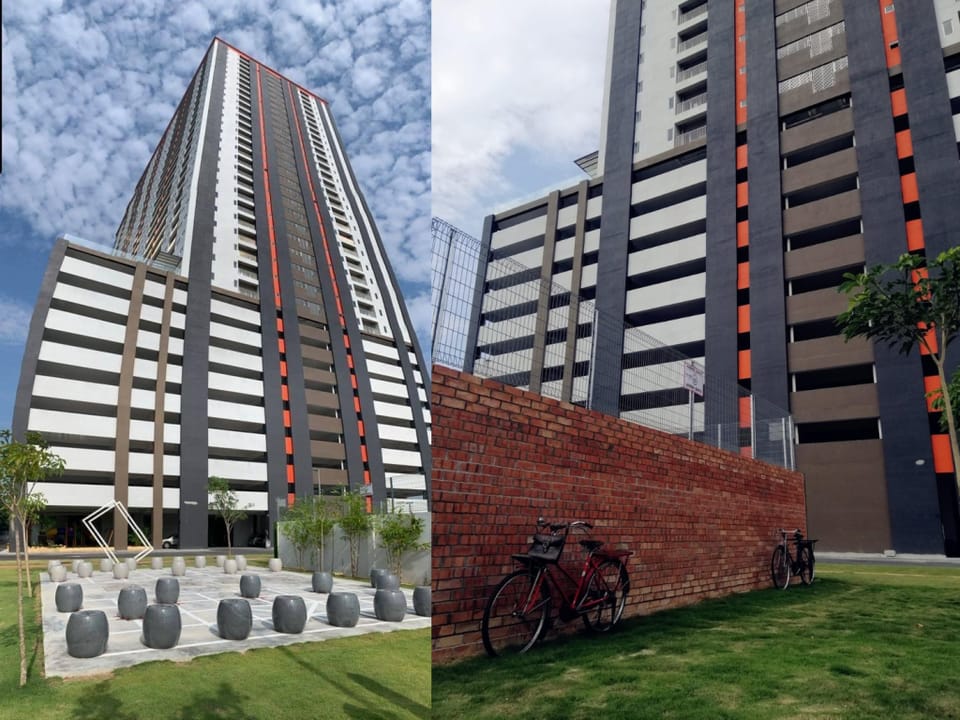 Jyuraku Homestay, The Venus Sitiawan Apartment in Perak
