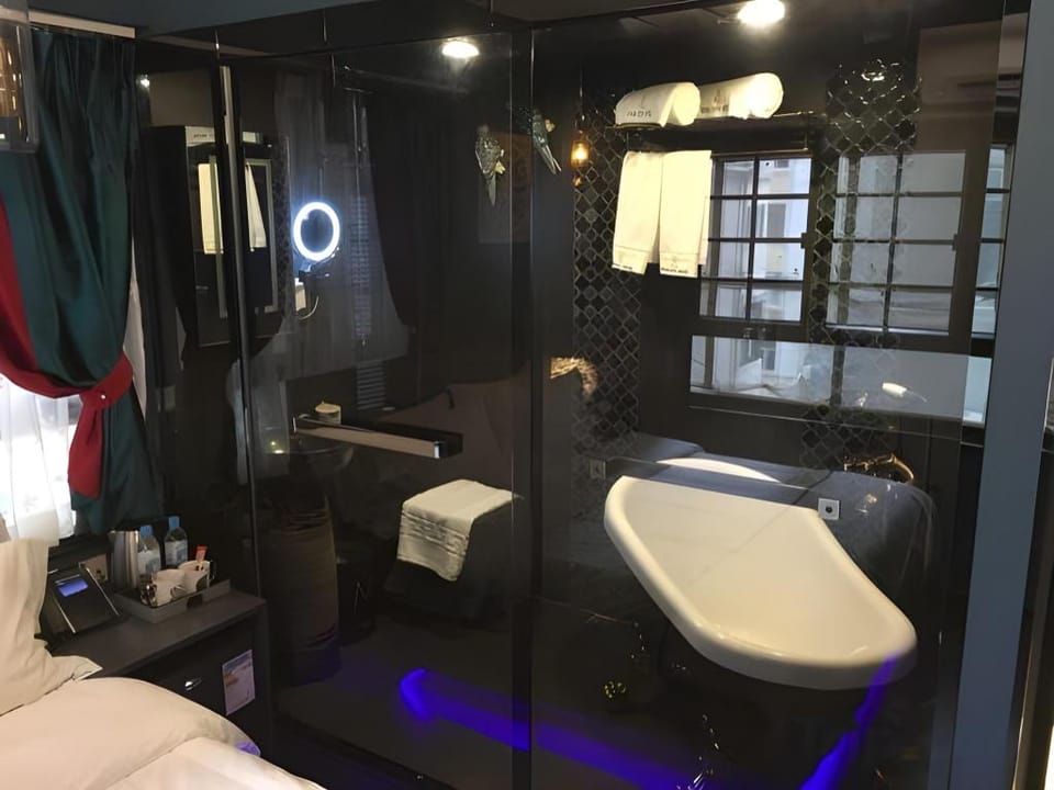 Star City Hotel - Causeway Bay Hotel in Hong Kong
