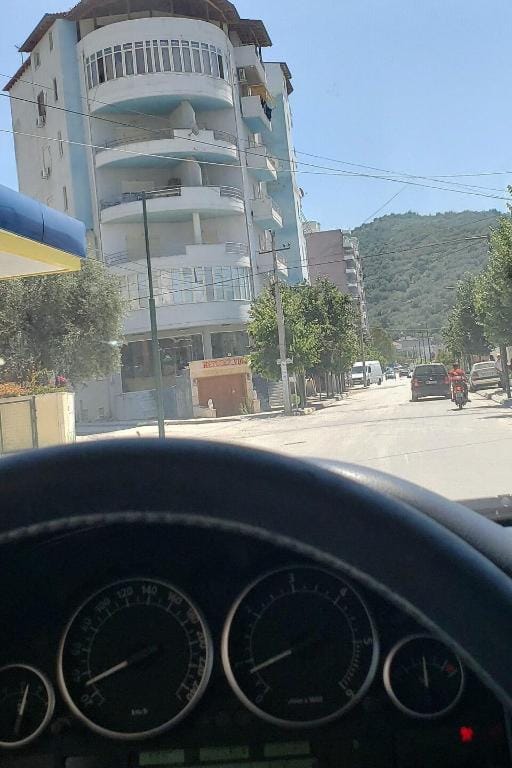 Quiet Modern House Apartment in Vlorë