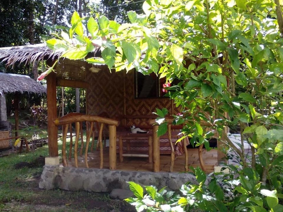 Cozy Orange bungalow Vacation rental in Northern Mindanao