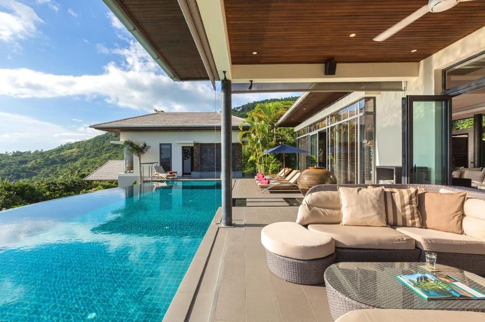 Baan View Talay | 6BR Hilltop Villa w/ Ocean View Villa in Ko Samui