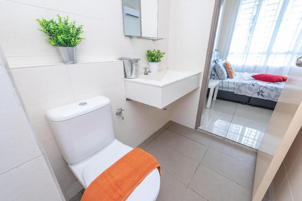 PV21 Setapak/Wangsamaju  - MasterRoom + Bath -1N Vacation rental in Federal Territory of Kuala Lumpur