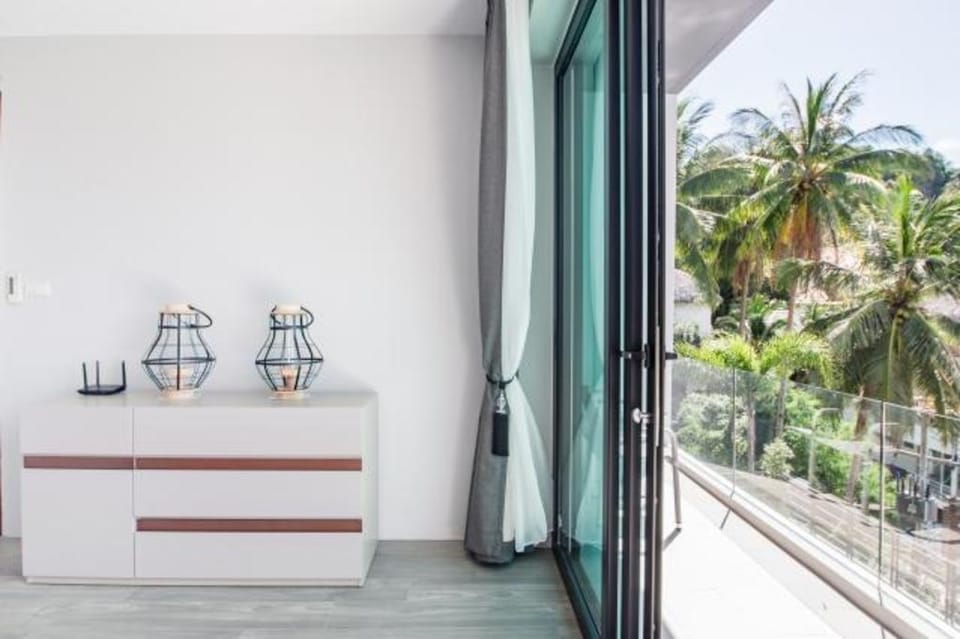 Twin Villas Seaview Kata One Villa in Rawai