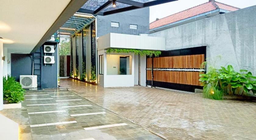Hotel Youstay Semarang by Sinergi Hotel in Indonesia