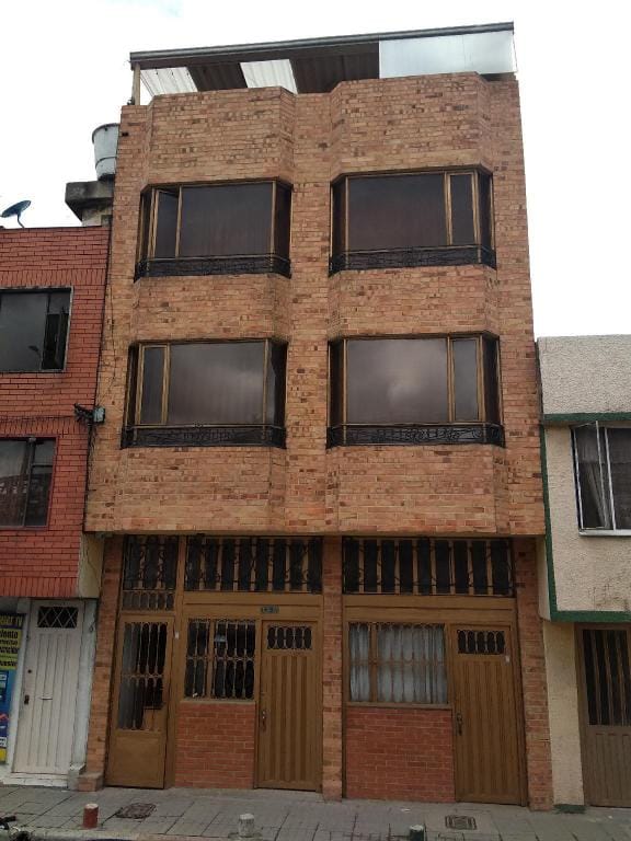 Apt- Calle80  Apartment in Bogota