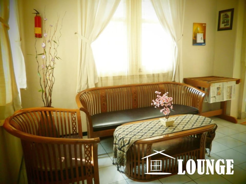 Sidomukti Houses Vacation rental in Indonesia