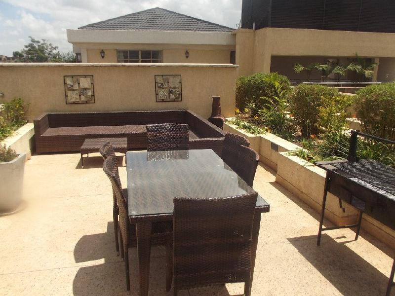 Stunning 1 bedroom - Roof Terrace in Valley Arcade Apartment in Nairobi