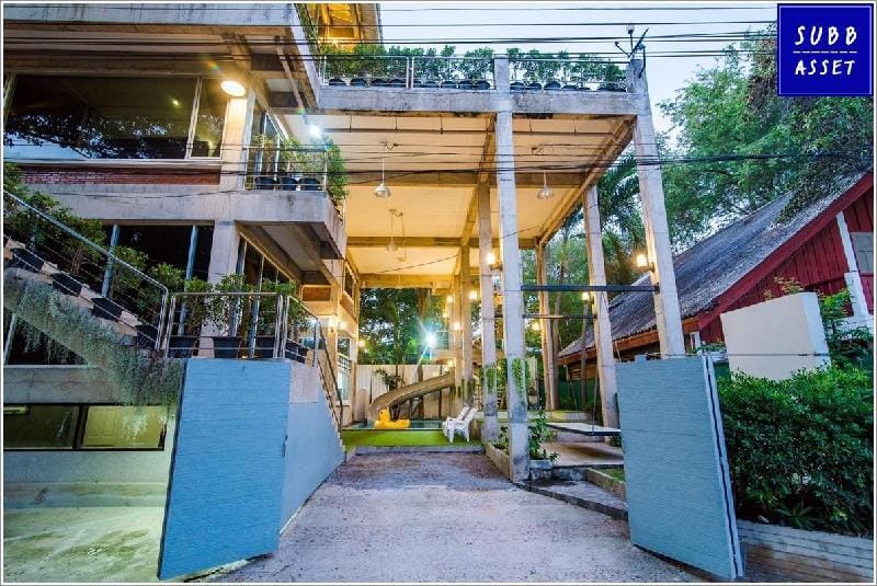 Modern Loft Villa for 26 Person | 50m to the beach Villa in Nong Kae