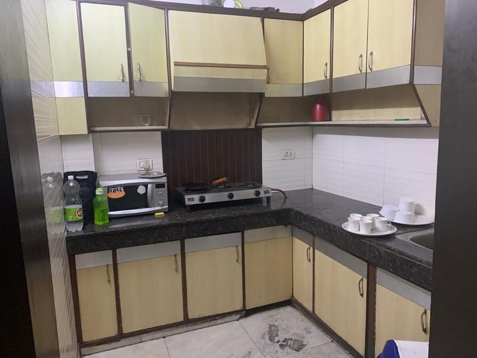 Comfortable Stay house for Families and Corporate. Apartment in Delhi