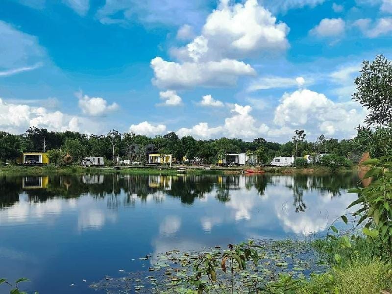 The Maldives Prachin มัลดีฟส์ปราจีน Villa in Laos