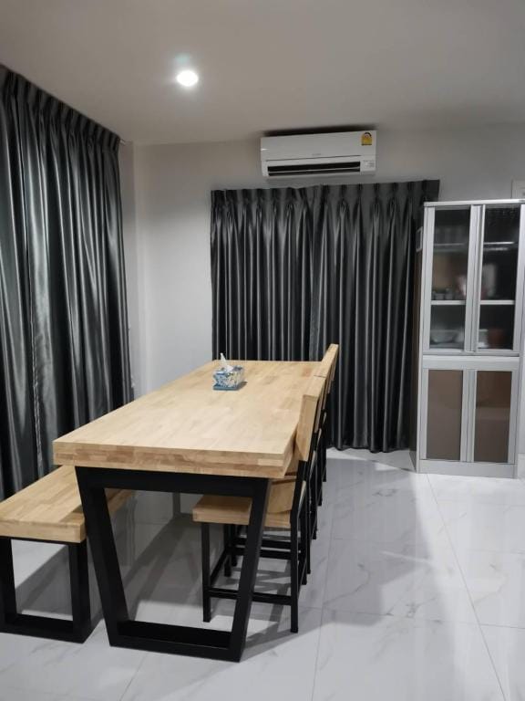 The Y Guest House (IMPACT Arena) Vacation rental in Bangkok