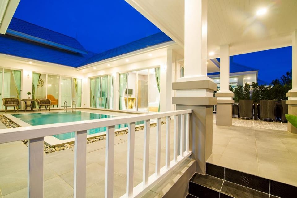 Luxury Marwin 25 Villa in Hua Hin District
