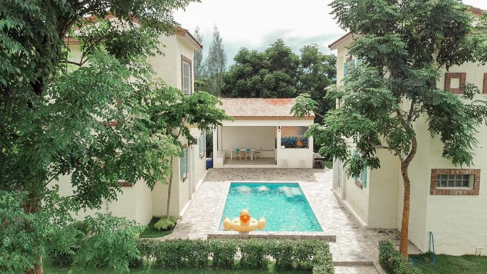 Mono Moon Pool Villa Villa in Laos