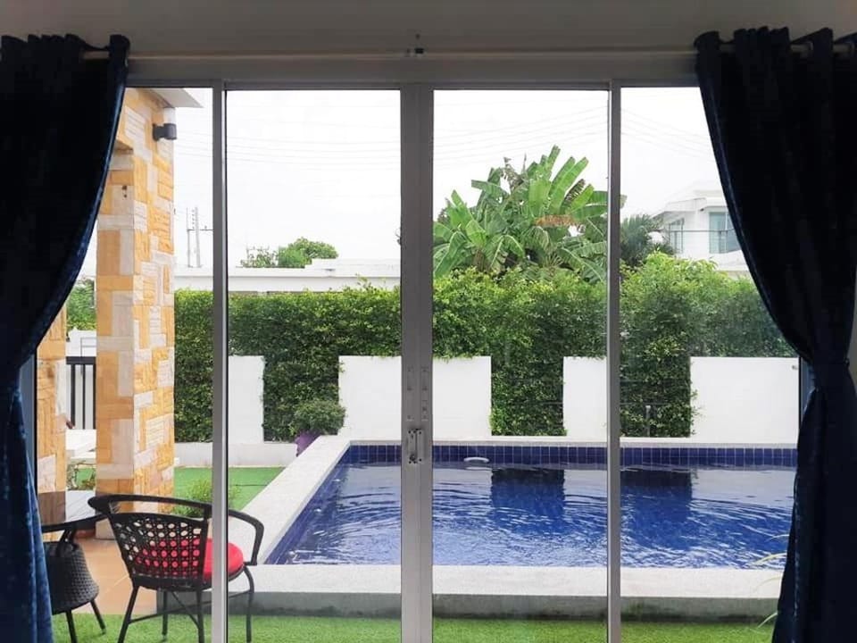Alisa Pool Villa Huahin (BarBQ, Karaoke, Party) Vacation rental in Hua Hin District