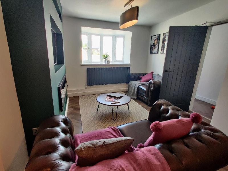 Luxury Mumbles Home with Hot Tub and Sea Views Vacation rental in The Mumbles