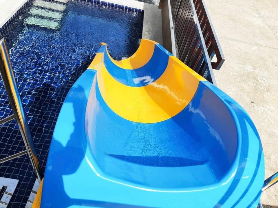 Lovely Pool Villa Huahin  4 Bedrooms 12-20 Pax Vacation rental in Hua Hin District