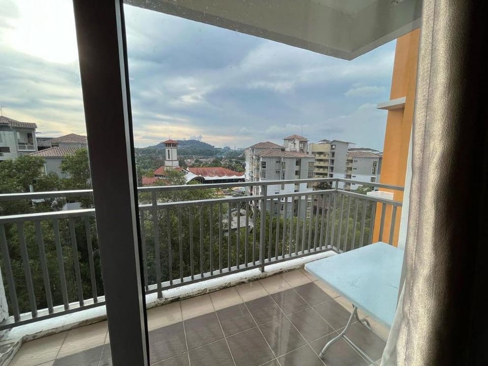 Studio Room FREE WATERPARK resort @ Bayou Melaka Apartment in Malacca