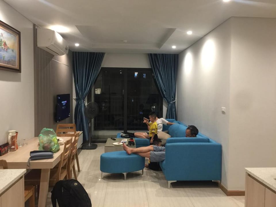 Trang Uyen Homestay (Greenbay Garden) B809 Apartment in Laos