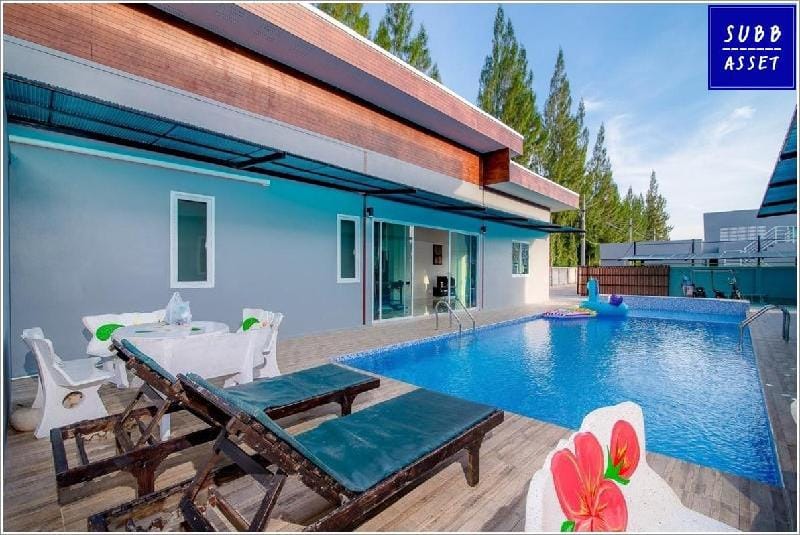 Twin Poolvilla for 30 Persons | Center of Huahin Villa in Hua Hin District