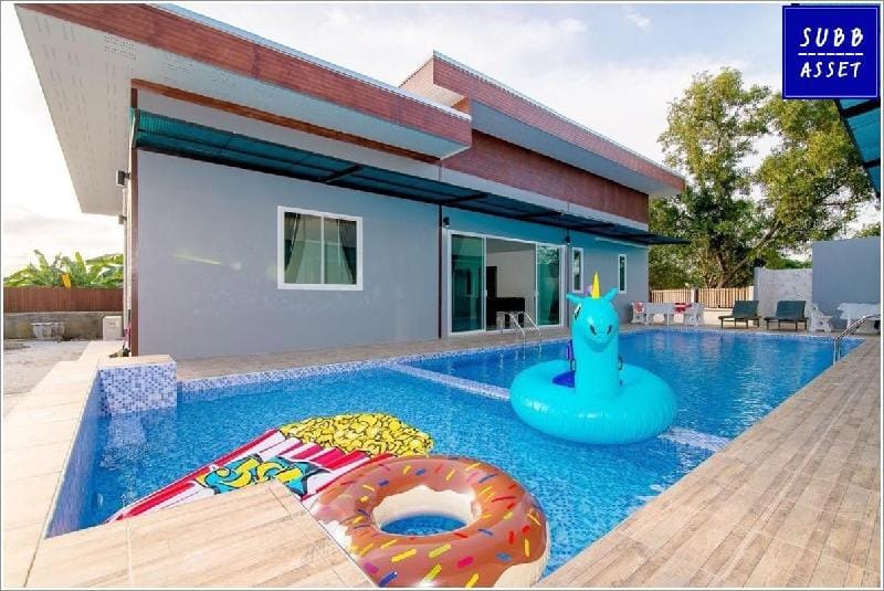 Twin Poolvilla for 30 Persons | Center of Huahin Villa in Hua Hin District