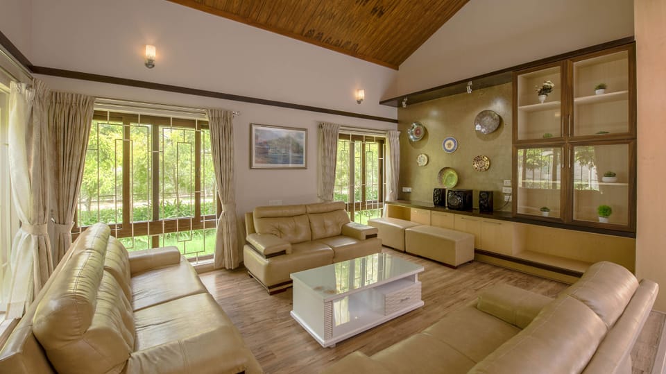 PURPLE WINDS - "AMETHYST'' BY CHAZING PURPLE  Villa in Tamil Nadu