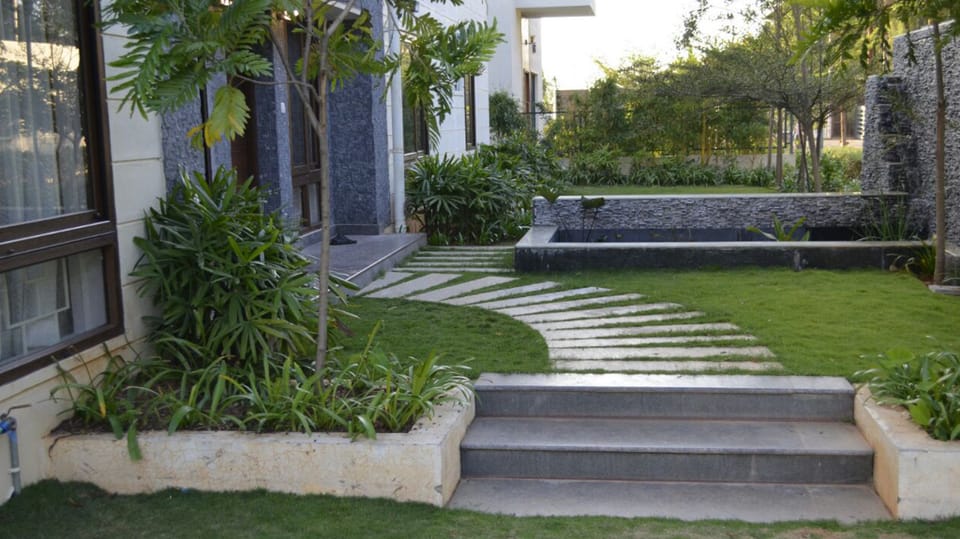 PURPLE WINDS - "AMETHYST'' BY CHAZING PURPLE  Villa in Tamil Nadu