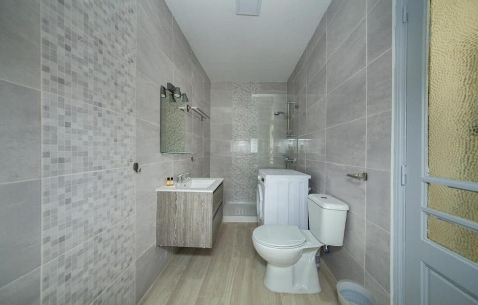 A46 - Oliveira Downtown Apartment Apartment in Lagos