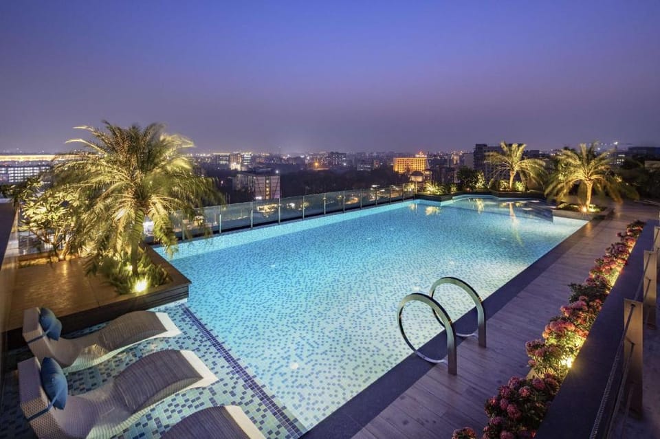 Radisson Blu Mumbai International Airport Hotel in Telangana