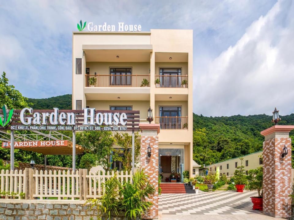 Garden House Côn đảo giường đôi Apartment in Ba Ria - Vung Tau