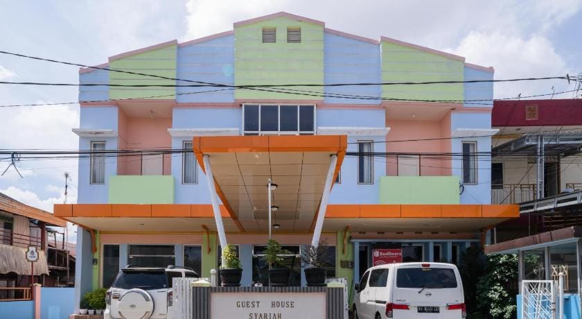 RedDoorz Syariah near Taman Siring 2 Bed and Breakfast in Indonesia