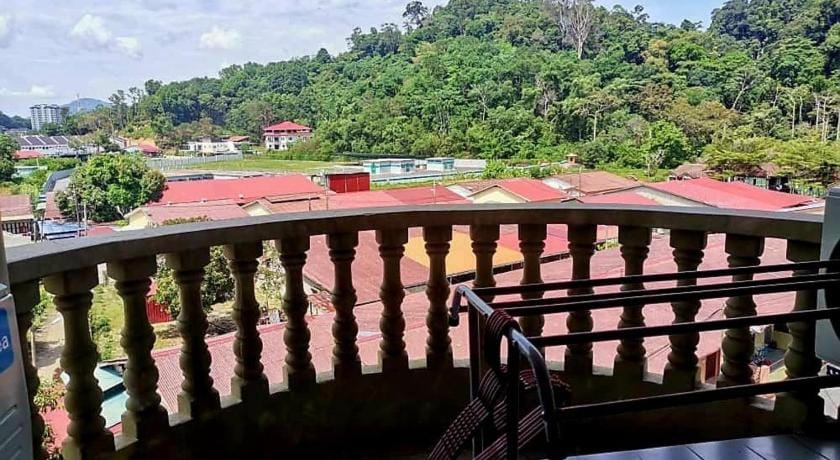 Coral Bay Homestay 315 Apartment in Perak