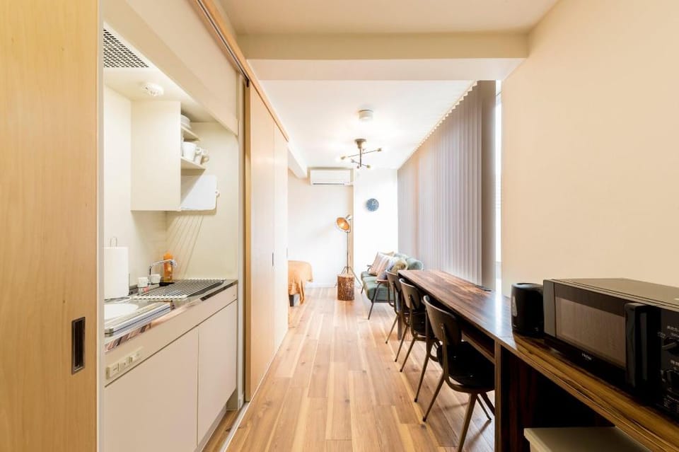 Riverside Inn ~ RiviL HAKATA ~【1F club】 Apartment in Fukuoka