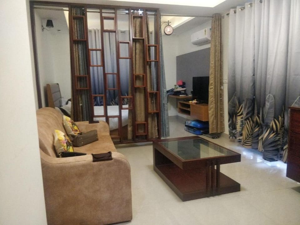 Little Wood Apartment in Dehradun