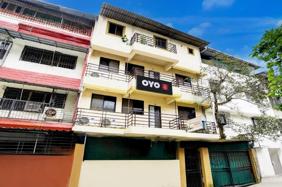 Hotel O Deluxe United Corporate Home Hotel in Thane