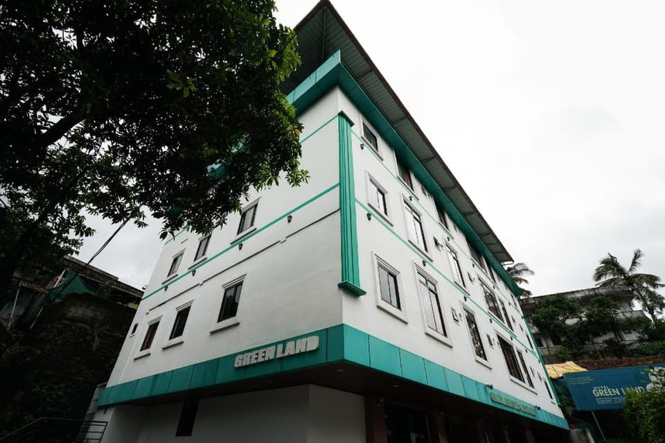 Hotel O Greenland Hotel in Kerala