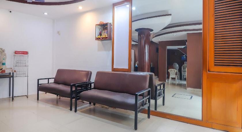 SPOT ON by OYO Hotel Pioneer lodge Hotel in Secunderabad