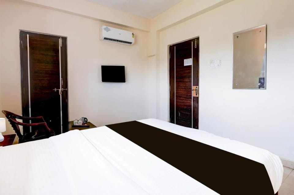 Hotel O Akshaya Enikepadu Hotel in Vijayawada