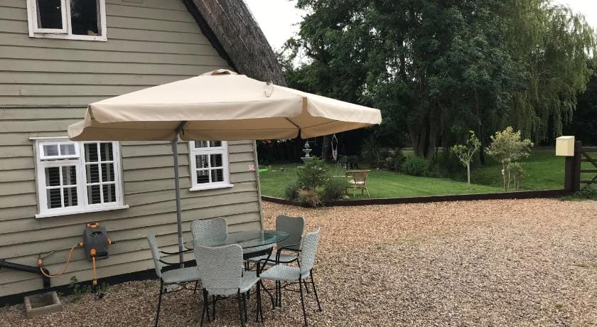 Old Thatch Bambers Green Hotel in Uttlesford