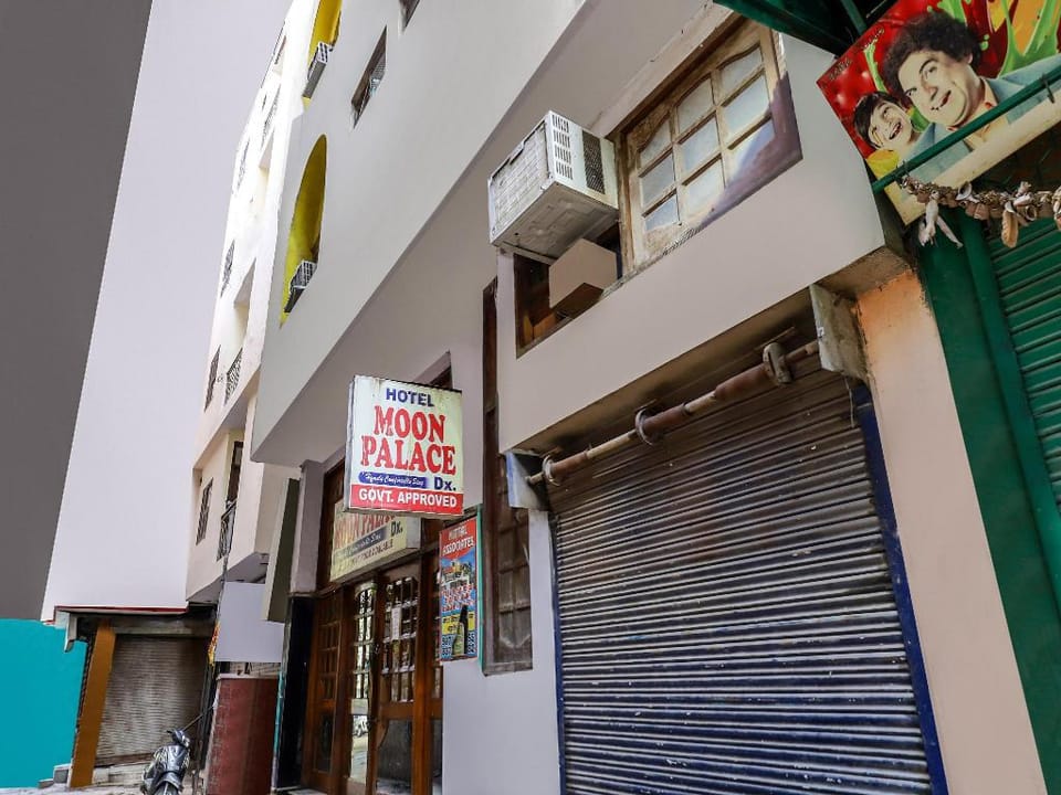 OYO 75351 Hotel Moon Palace dx Hotel in New Delhi