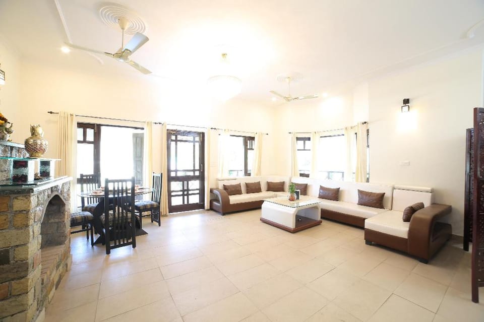 Ghughuti Ku Baasa - Home Stay  Vacation rental in Dehradun