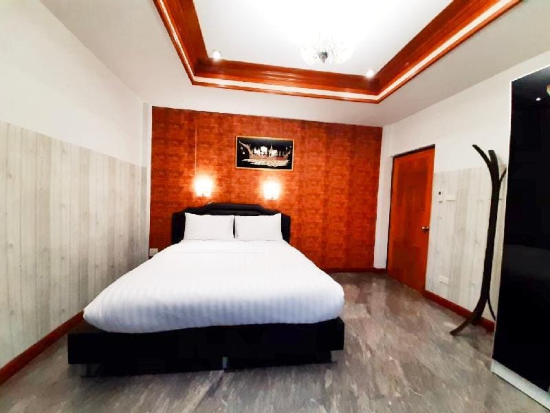 Duang Jai Pool Villa Huahin  5BR (10-25 Pax ++ ) Vacation rental in Hua Hin District