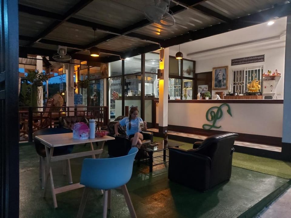 PATCHARA VIEW HOTEL UBON RATCHATHANI Vacation rental in Laos