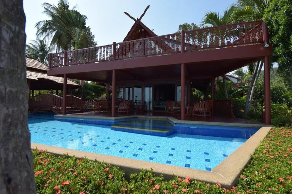 Beach Front 3BR Villa 5with 2 pools (P3) SDV026 Villa in Ko Samui