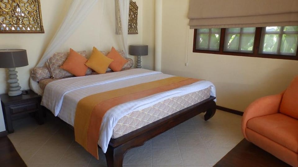 Four Bedroom Beach Front Villa Sea Breeze SDV229B Villa in Ko Samui