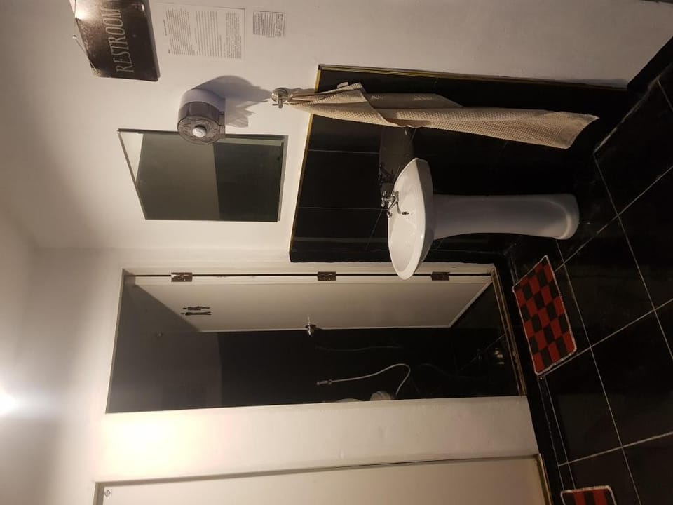 Jatujak Double Fan 03-05 Apartment in Bangkok