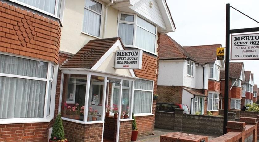 Merton House Bed and Breakfast in Worthing