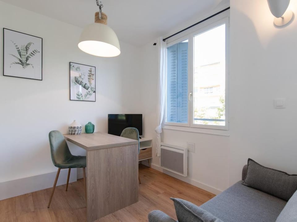 Le Berliet-Monplaisir Apartment in Lyon